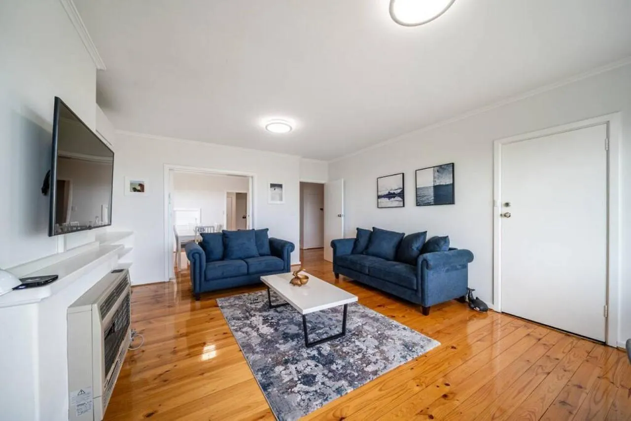 The Breeze At Tennyson Grange 0*,  Australia