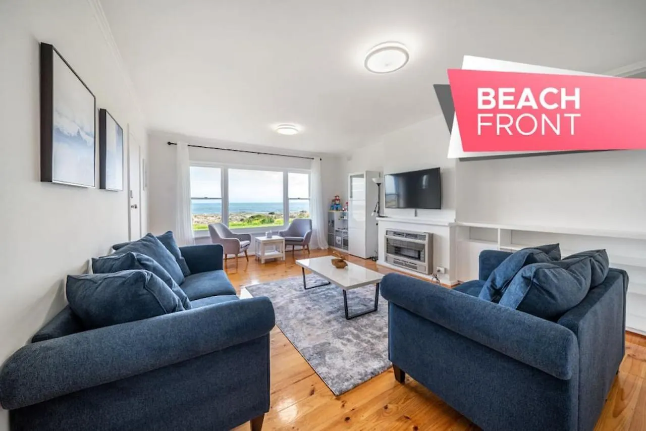 The Breeze At Tennyson Grange