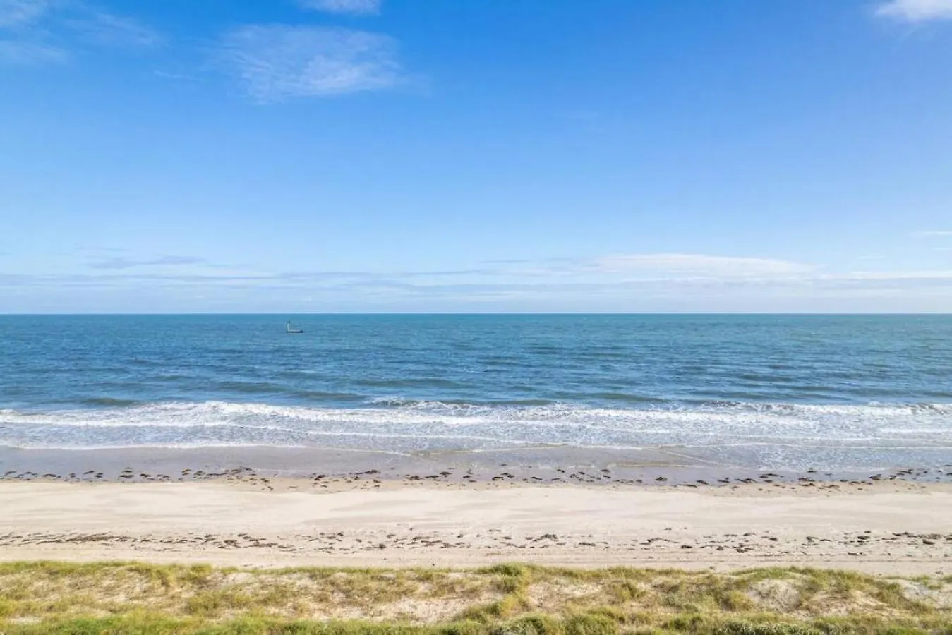 Holiday home The Breeze At Tennyson Grange